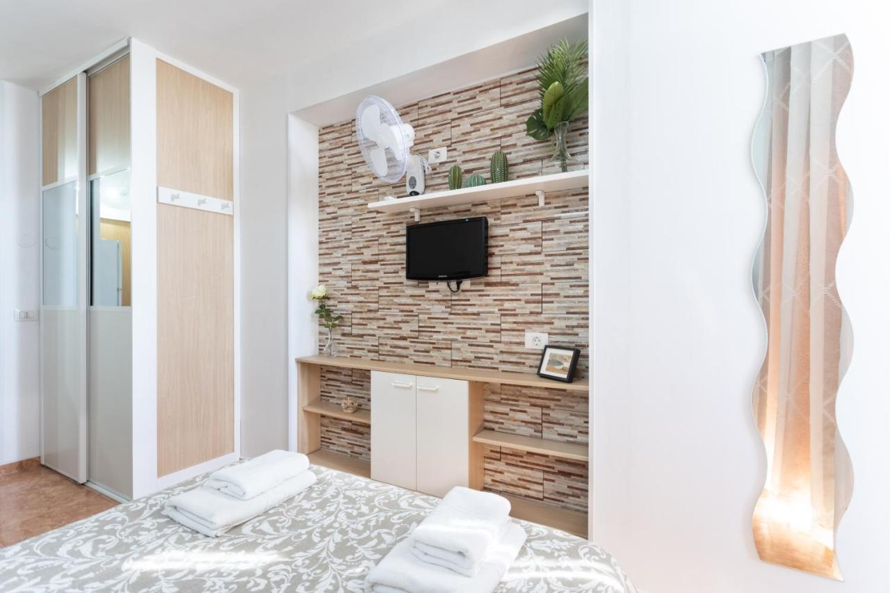 Apartamentos Ohana - Edificio Tonillo Los Cristianos  Ngoại thất bức ảnh